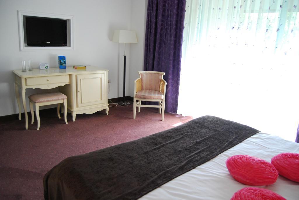 Hotel Zodiac Констанца Номер фото