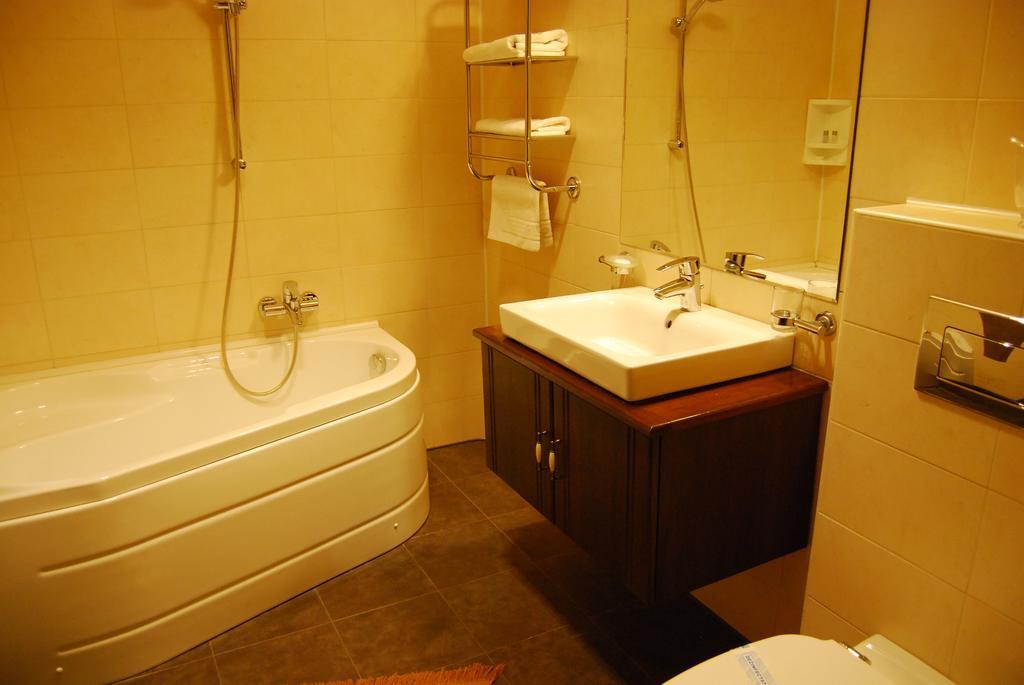 Hotel Zodiac Констанца Номер фото